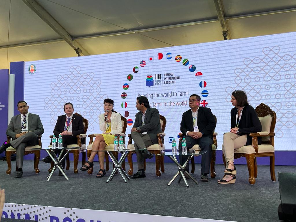 ipranavgupta's tweet photo. Elated to participate in the panel discussion 'Making CIBF a Truly Global Event'. Spoke from the #IndiaBookMarket perspective &amp; what #India has to offer in terms of #publishing. Focus on doing #literaturefestivals, #authortalkshows &amp; making Chennai the World Book Capital in 2025 https://t.co/wsgmgns7UT