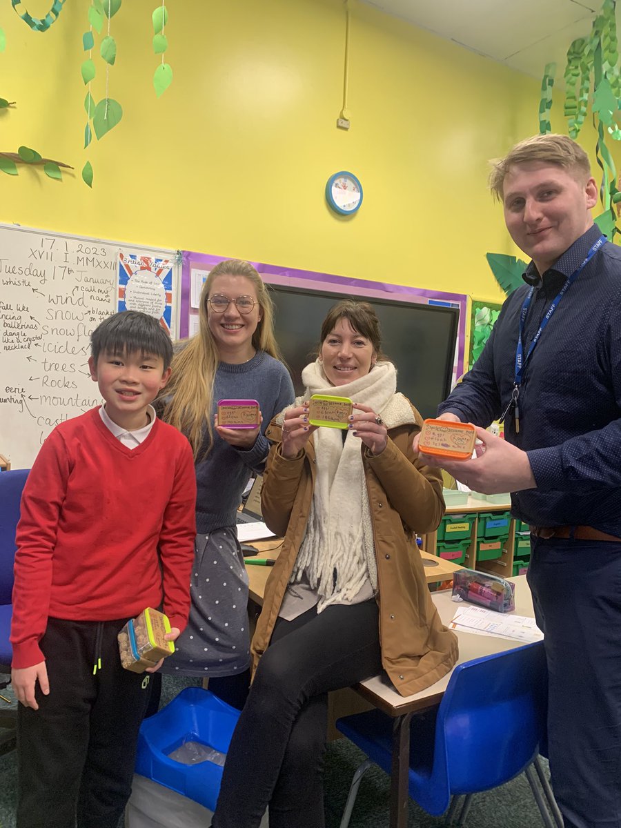 hels.scrutes tweet media