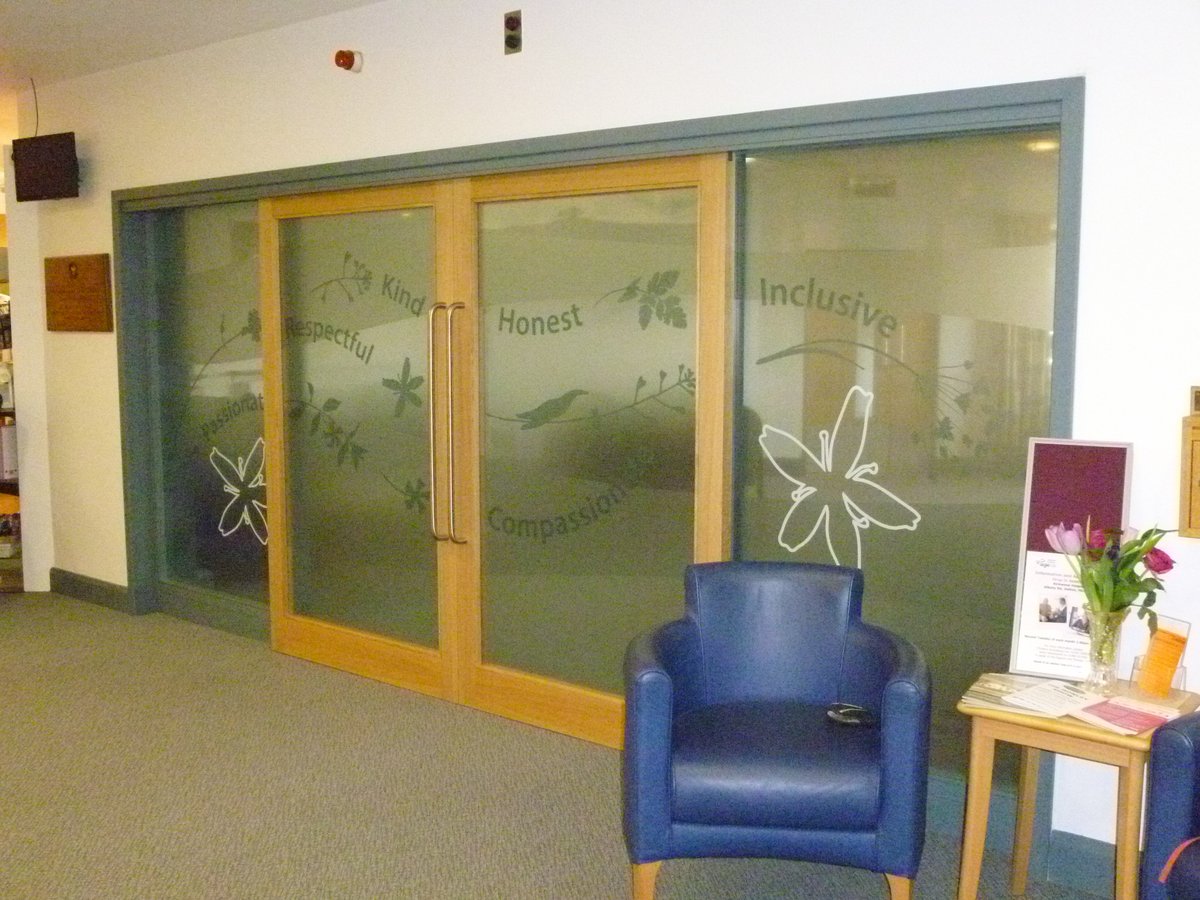 SureguardLTD's tweet photo. is in Birmingham & Sheffield installing Digitially Print Window Graphics, Safey & Privacy Window Films #Birmingham #Sheffield #digitiallyprinted #safety #privacy #window #films #windowfilms #glass #glazing #sureguard #sureguardwindowfilms #protectingpeopleandproperty #Nationwide https://t.co/pv6e0U4eyb