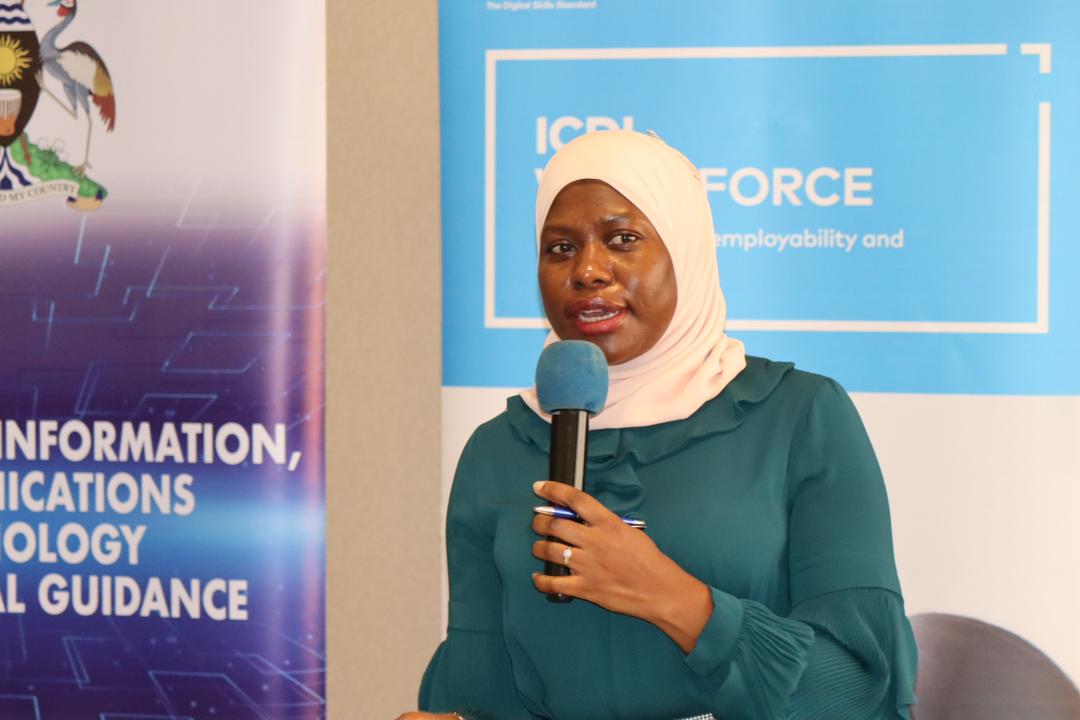 VickyVaroh's tweet photo. She also thanked @ICDLAfrica &amp;  @ICDLFoundation for trusting the government of Uganda as a worthy partner to work with and pledged to ensure that the MoU is operationalized.
#ICTWorksUg #DigitzeUg https://t.co/piOuN66KmF