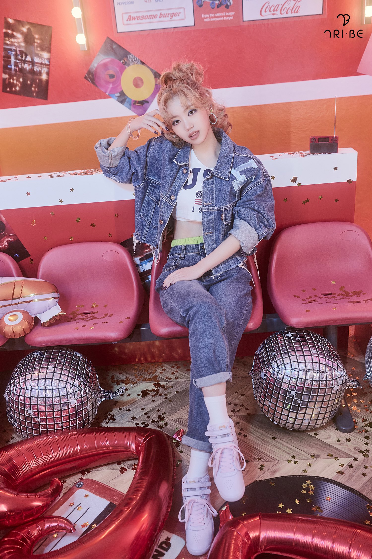 Fmvjn5facAEbvnT?format=jpg&name=4096x4096