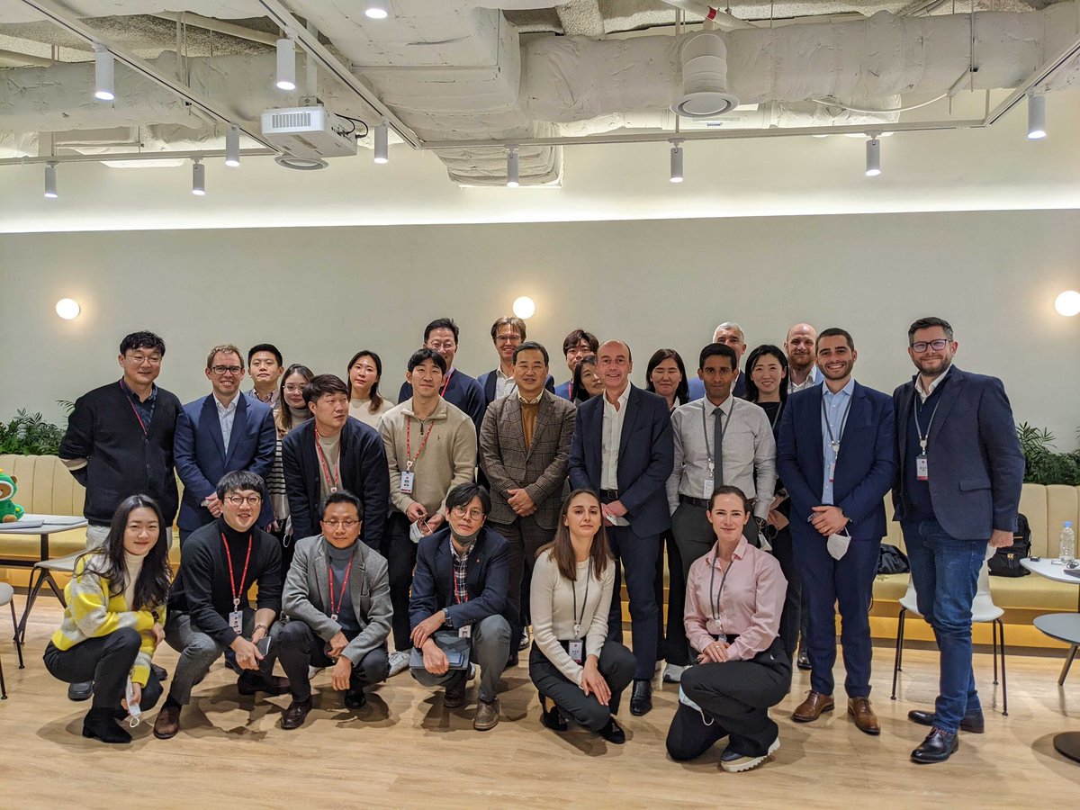 LukeGWJensen's tweet photo. Super excited to be in Seoul this week with Sam Kim, Vice Chairman of Lotte, officially kicking off our joint team! (though they hadn't waited for us to start work as soon as we signed our partnership last year!) 

And thanks Sam for the Korean fried chicken experience! 🍗 Yum! https://t.co/W2xfPYVP16