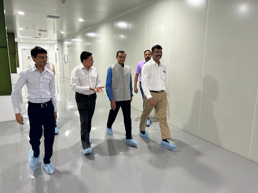 Electronics India tweet media