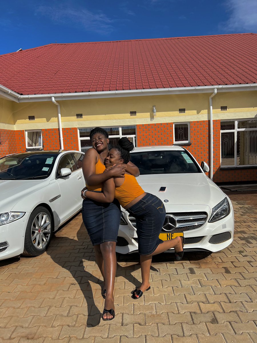 Winnie vee tweet media