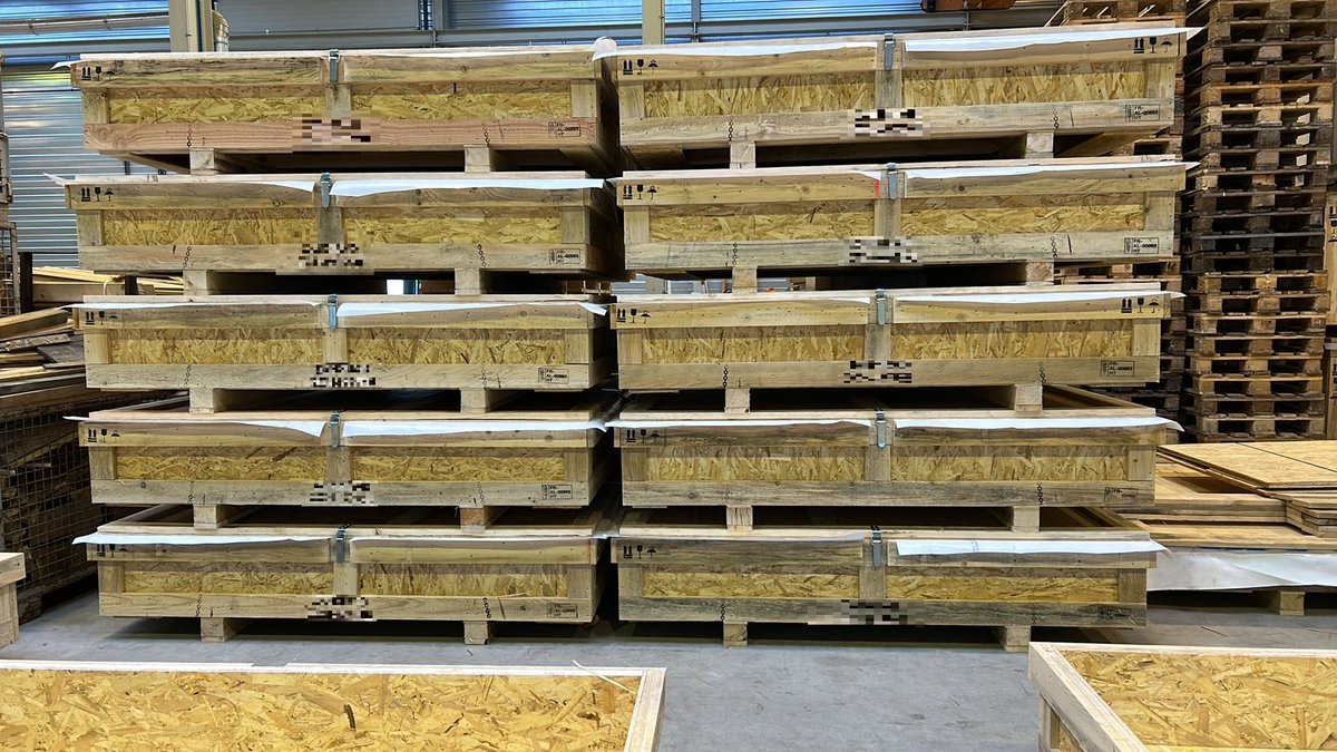 embalsace's tweet photo. Caisse carrée 215 x 215 x 45  avec calage technique pour des pièces usinées de grandes valeurs  réalisées en grande série. 

Contactez nous au 03 88 67 59 17 pour plus d’informations.

#emballage #embalsace #industriel #bois #caisse #quality #foryou #work #Packaging #calage https://t.co/oa452MjJtT