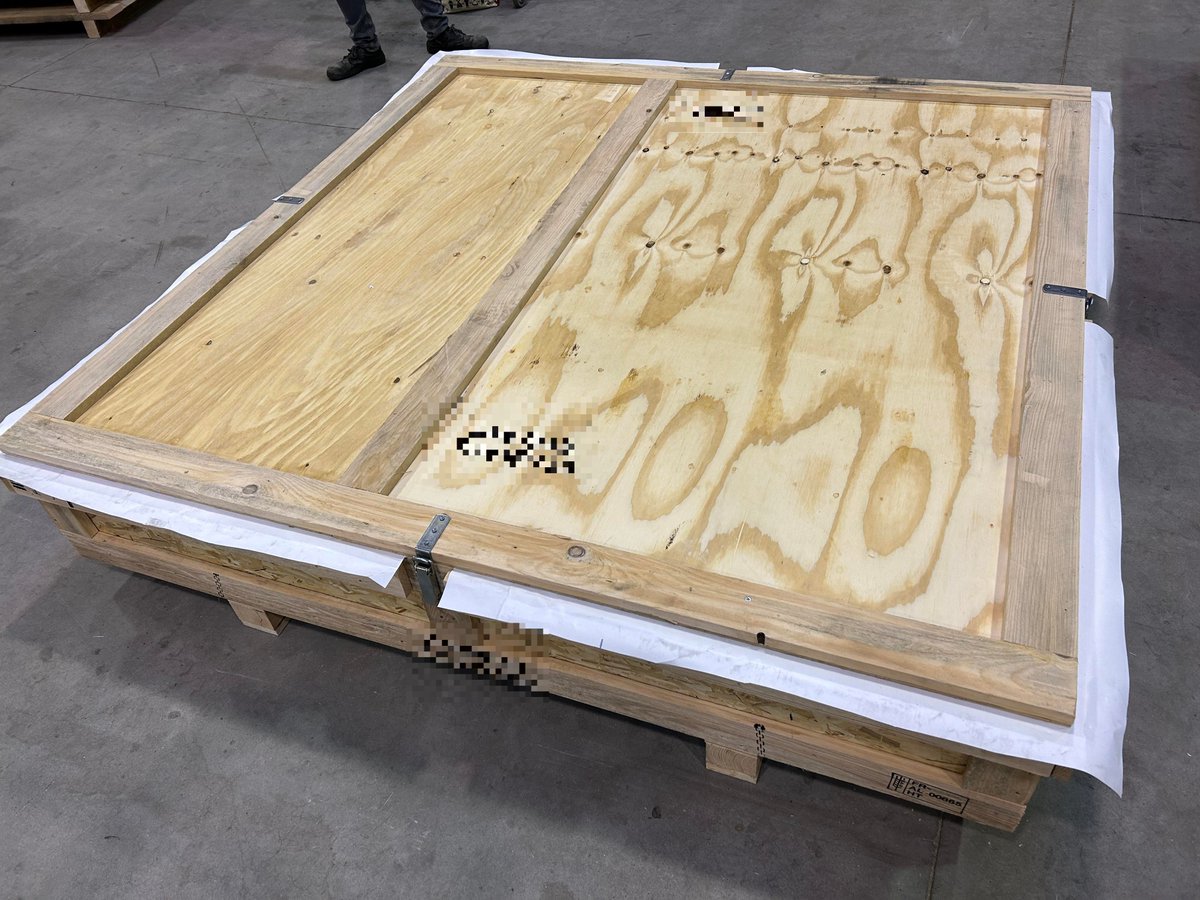 embalsace's tweet photo. Caisse carrée 215 x 215 x 45  avec calage technique pour des pièces usinées de grandes valeurs  réalisées en grande série. 

Contactez nous au 03 88 67 59 17 pour plus d’informations.

#emballage #embalsace #industriel #bois #caisse #quality #foryou #work #Packaging #calage https://t.co/oa452MjJtT