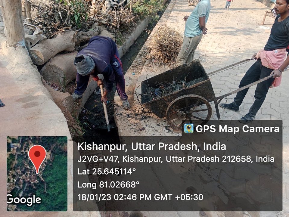 npkishanpur's tweet photo. हमारा ध्येय

नगर सेवा से जन सेवा

नगर पंचायत किशनपुर फतेहपुर के विभिन्न वार्डों की नालियों की सिल्ट सफाई करवाई जा रही है।

#स्वच्छता_परमो_धर्म  #SwachhBharat   #GoodGovernance #Kishanpur #sbm

@nagarvikasup https://t.co/hH0hKmZ1WR