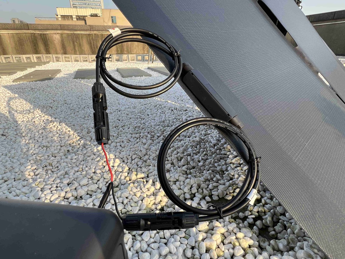 StormRock_Chloe's tweet image. Solar Generator👇
500W portable power station with the solar panel

#solarpanel #foldablesolarpanel #campingequipment #glampinglife #powerbank #outdoor #powerstation #solarenergy #charging #energystorage #sunny #camping #phonecharger #solargenerator