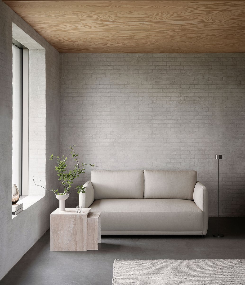 Interior_es's tweet image. Cuando Florian Kallus y Sebastian Schneider, fundadores del estudio Kaschkasch, empezaron a diseñar el #sofá Lua para @Blomusshop, su primer pensamiento «fue crear un mueble explícitamente positivo».
-&amp;gt; interioresminimalistas.com/2023/01/18/aco…
-&amp;gt; #mobiliario #salones #sofasmodernos #sofasdediseño