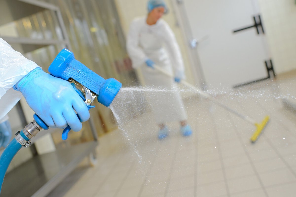 BoxerFM's tweet photo. For a full list of our services visit our website. All packages are individually tailored to suit every client https://t.co/VPqE6BXb2a #FacilitiesManagement #ContractCleaning #GroundsMaintenance #JanitorialServices https://t.co/w9jAaduUig