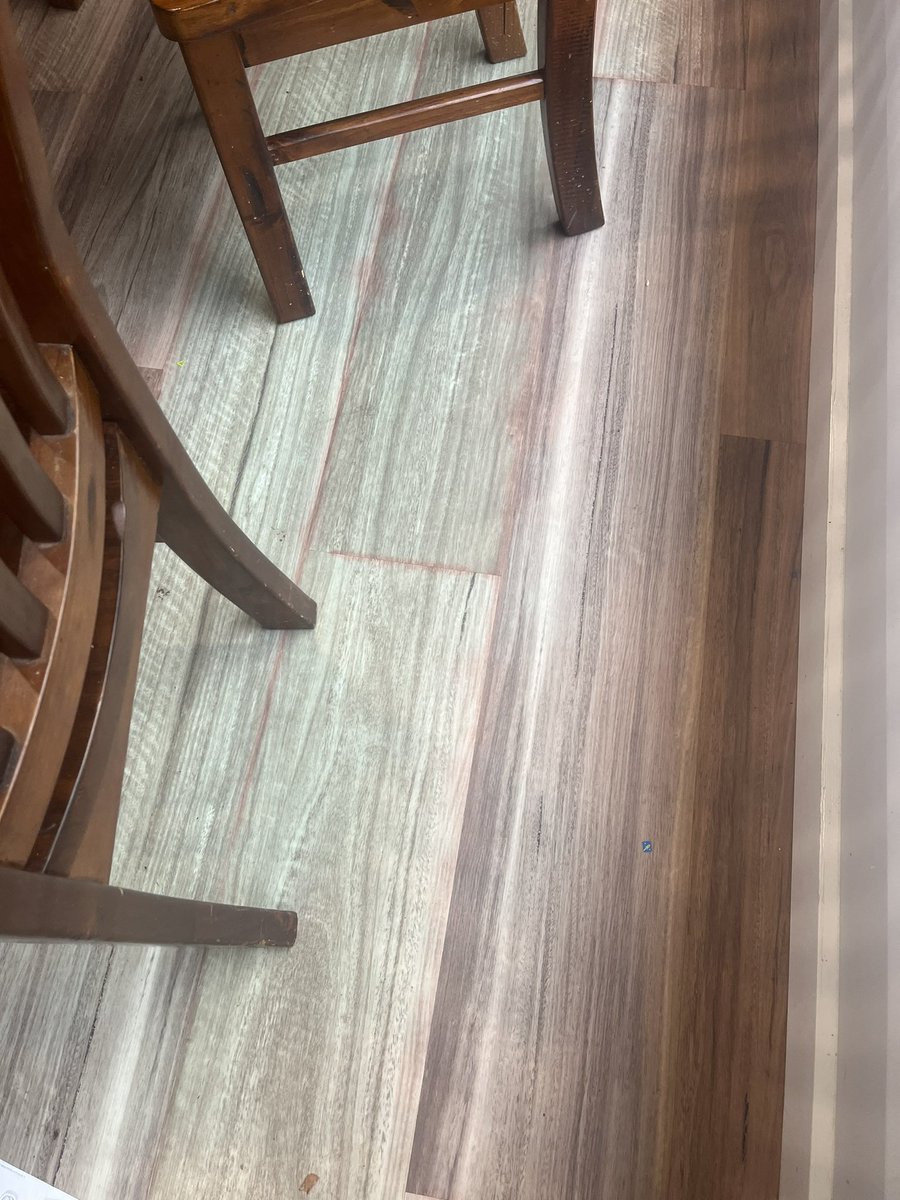 Tom Lyons tweet media