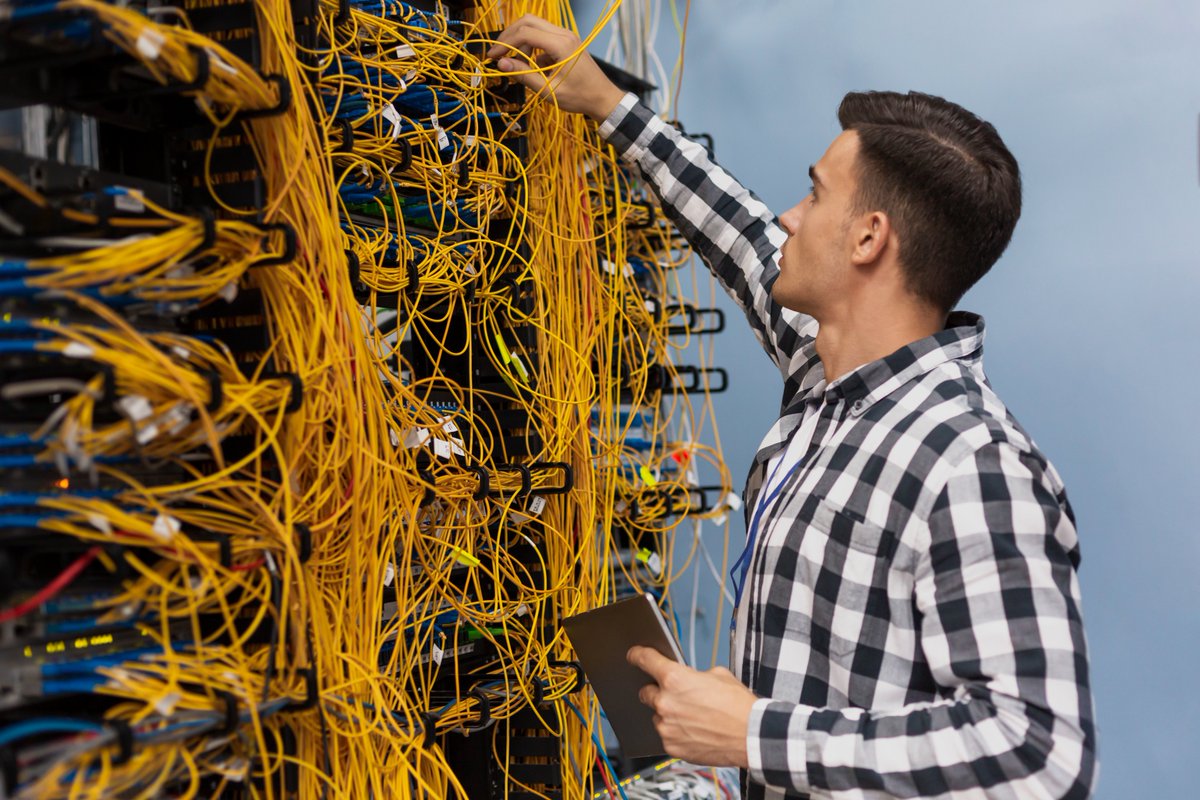 MaximumNetworks's tweet image. 💻 DATA CABLING &amp;amp; INSTALLATION SERVICES 💻

The right network cabling is instrumental to obtaining maximum performance from your IT provision.

Call our team today!
📱: 0330 102 7444

#itsupportlondon #itsupportwestmidlands #itsupportmanchester #itsupportuk #itsupport