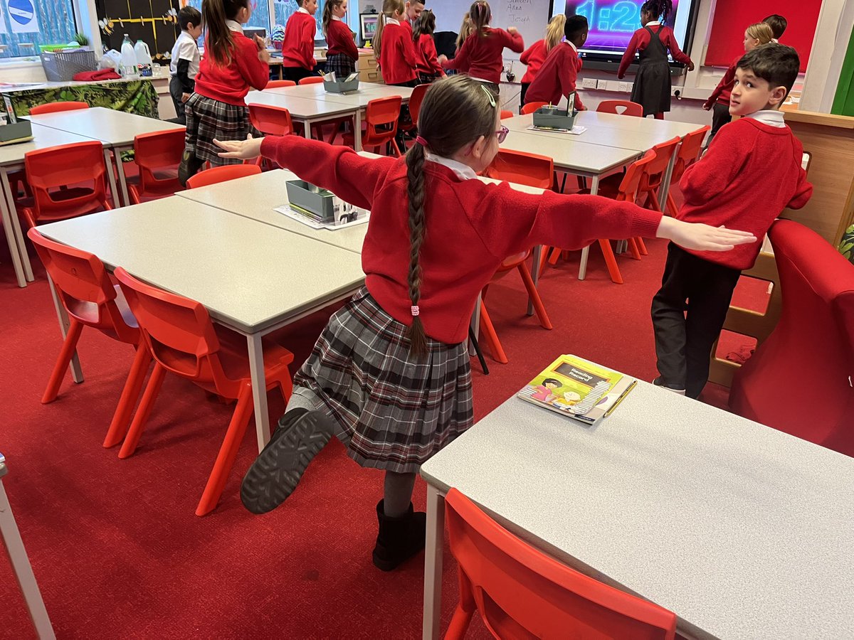 CTK_thornaby's tweet photo. Class 5 have been balancing on their leg this morning- we had lots gold medals today🏆🥇#activejan https://t.co/EJy2AAGJPI
