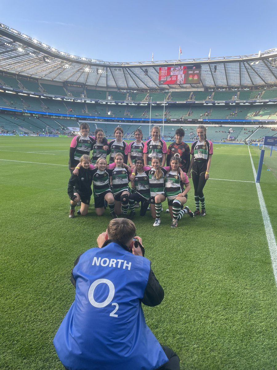 EngRugT1Rugby's tweet photo. Show us what Touch Rugby you’ve been playing this week🏉
The first 5 schools to retweet and share a photo will win 10 RUGBY BALLS!! 🥳🥳🥳
We’ll be ‘in touch’ (see what I did there) with the winners so keep an eye on your inbox 🎁
#unitedintouch https://t.co/ND1JM5HW8u