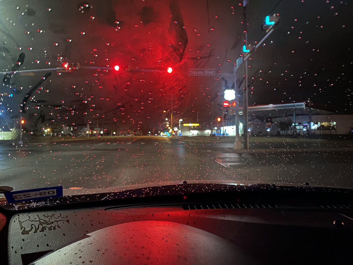 wxcmorales's tweet image. This pic is for those naysayers of you out there who may be had your doubts that it did rain this morning across Abilene. Yes it may be just a few raindrops, but I think that will still qualify as our 20% chance. ￼#neverdoubt, #itrained, #whydidiwashthecar
