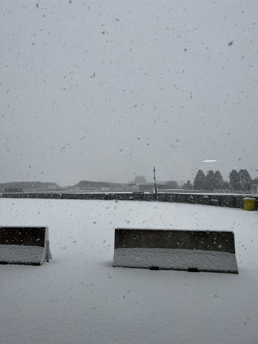 ClayRaceway's tweet photo. @DorsetLive_ @DorsetSnow https://t.co/UifEQiywyt
