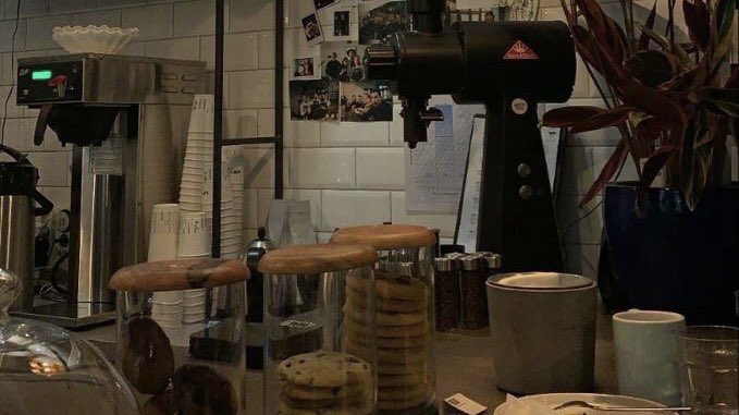 ellenaaa111's tweet image. comfort🖤