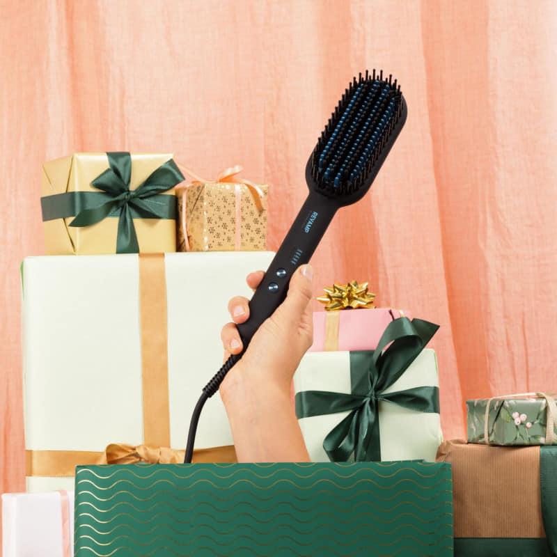 rosebeauteds's tweet photo. Brosse lissante Revamp
Lisse et prend soin de tes cheveux avec la technologie #PROGLOSS 
Brosse baignée dans un bain d'huile :
✨Argan 
✨Huile de Coco
✨Kératine
A partir de 120€ d'achats, possibilité de payer en plusieurs fois 🎉
https://t.co/FUnlkbA4En https://t.co/4ReNL1Rowk