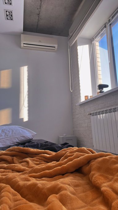 Good morning &hearts;️ https://t.co/mXsLzjvf7r