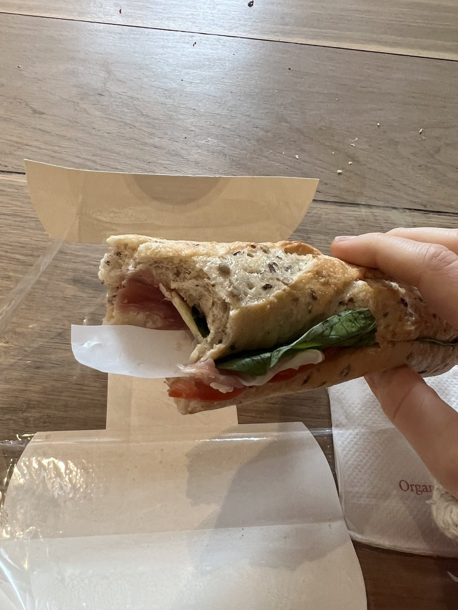 Poppy1904's tweet photo. @Pret this was a bit gross to have for lunch https://t.co/YHmQVQve33