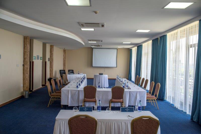 ProteaEntebbe's tweet photo. Book your next corporate meeting or conference with us and experience our state-of-the-art conference rooms, equipped with the latest technology & ample space for your team's success. For reservations call 0414323132 | Email events@proteaebb.co.ug
#proteaentebbe #tidesrestuarant https://t.co/ZyzJT7qUtX