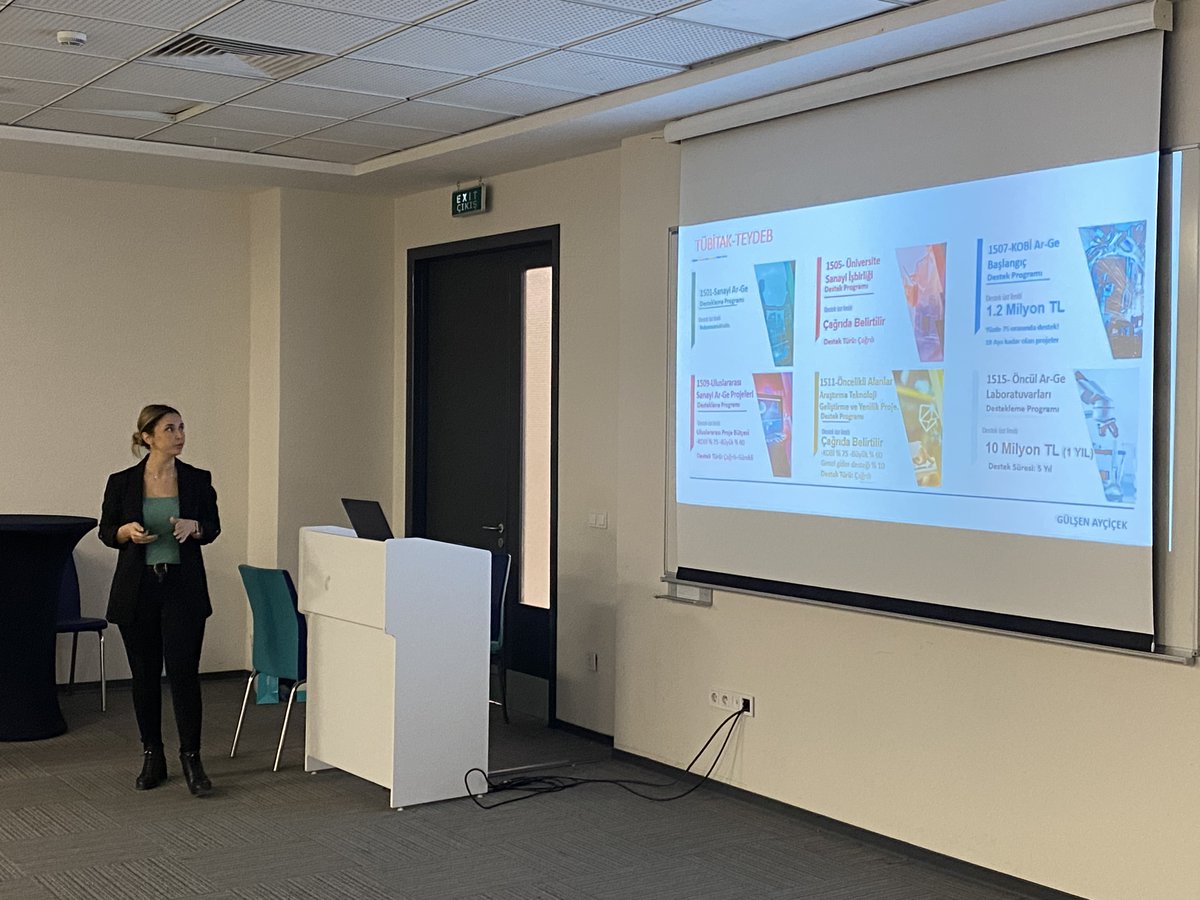 biruniteknopark's tweet photo. Biruni Teknopark olarak Teknoloji Transfer Ofisi faaliyetlerimize Proje Seminerlerimizle devam ediyoruz. Eczacılık Fakültesi Akademisyenleri ile bir araya gelip seminerimizi gerçekleştirdik.
#BiruniTeknopark #BiruniTTO #TÜBİTAK #TEYDEB #ProjeEğitimi #ARDEB https://t.co/lSCXrvdPL9