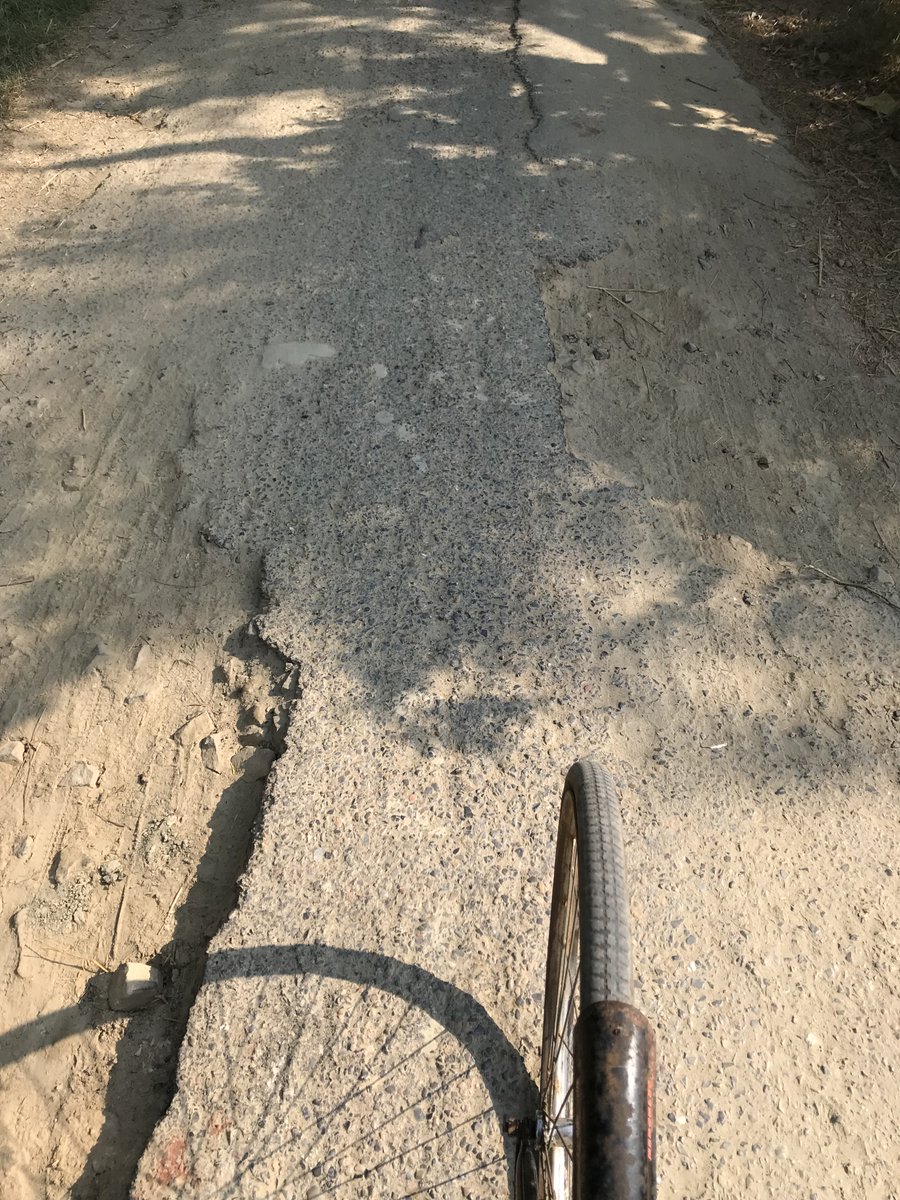 vrat_jai's tweet photo. @UPGovt @myogiadityanath  @DMjaunpur   @yadavakhilesh 
Dear Yogi ji! During India trip, it was painful to see the only road to my village has completely broken.
While I hear that BJP Govt working hard to improve roads, probably this one is unnoticed.

https://t.co/p3HxENDLdZ https://t.co/QwQuS5eIVQ