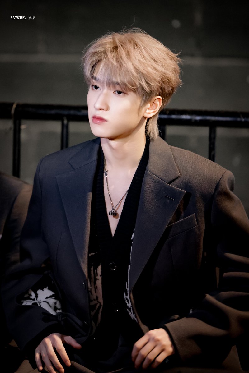 yhxpics's tweet photo. 180123
微博音乐盛典
🅒 VIBE·严浩翔

✧ #YanHaoxiang #严浩翔 #TEENSINTIMES #时代少年团 ✧ https://t.co/YNLkW05ohl