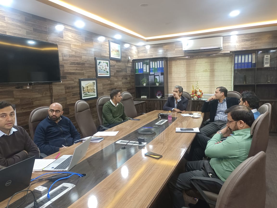 SACM on Investment Department &amp; PPPP <a href="/qnqamar/">Qassim N. Qamar</a> while presiding over a review meeting of PPPP said that #SindhGovt is ensuring timely completion of the projects initiated under PPP mode to facilitate the people of #Sindh.