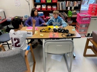 Rolling Valley Rockin 4th Grade tweet media
