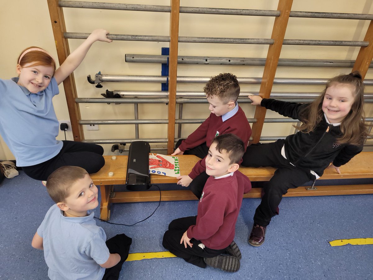 crosshill_ps's tweet photo. #Crosshillclass1 #Crosshillclass2 #JRSO #RoadSafety Our Jrso committee making road safety awareness posters and thank you for safe parking posters from our school gate and community today #thinkchild https://t.co/lJT89TEZ92