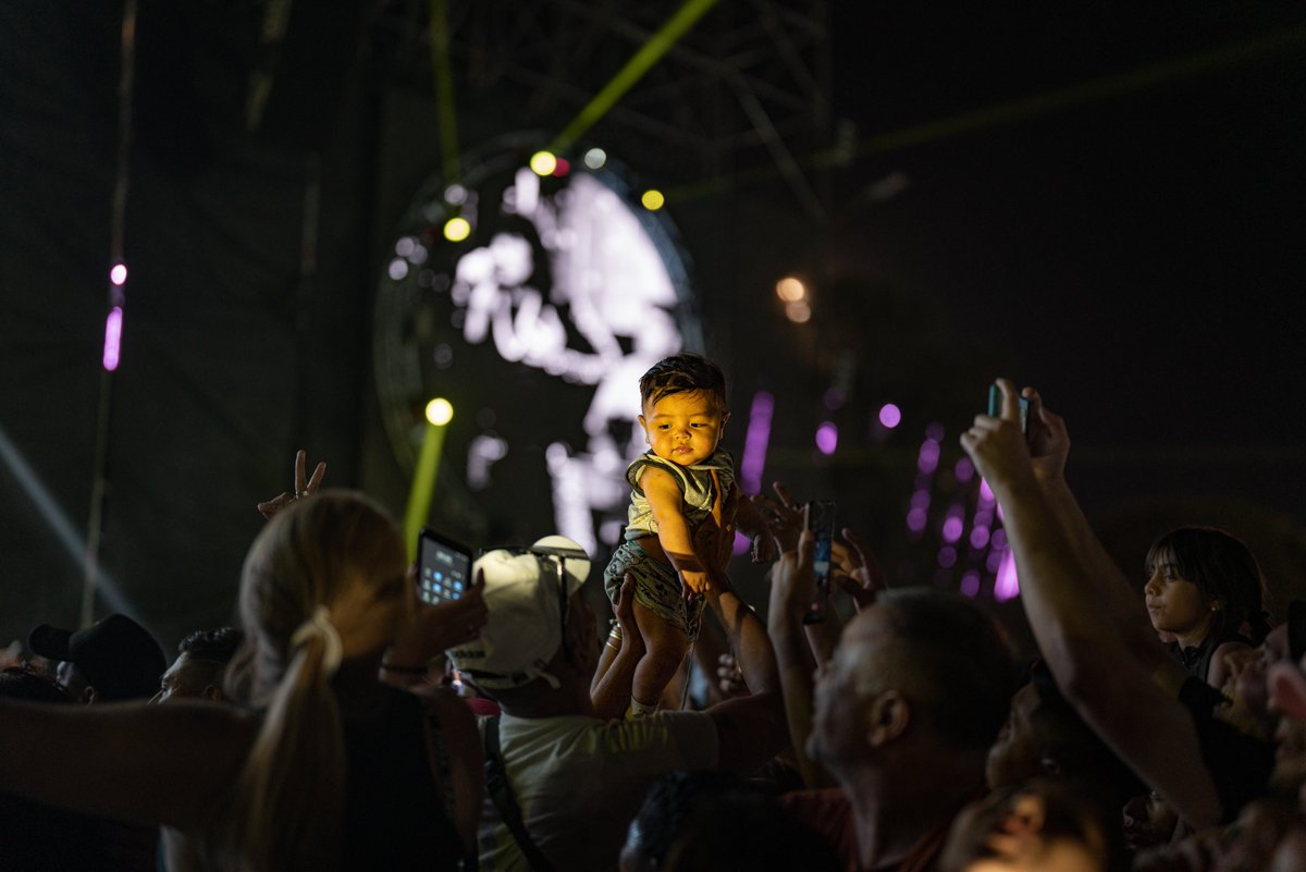 Mira Simba, todo la tierra que baña el Bumbum, es nuestro reino.