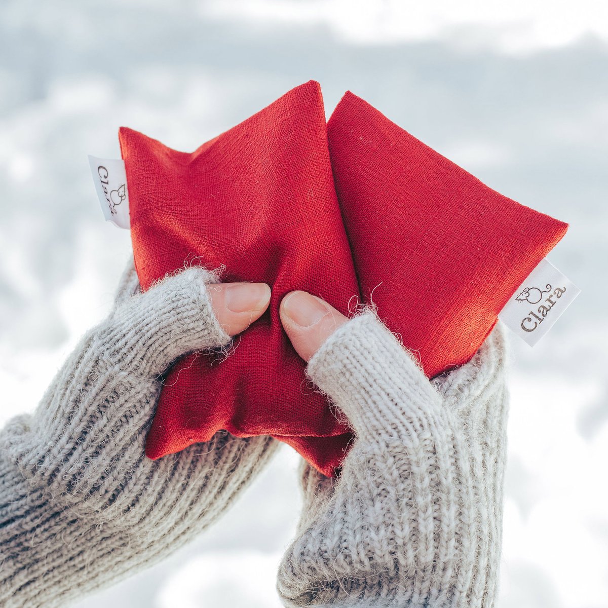 Clara_Create's tweet photo. claracreate
Time to break out the hand warmers! https://t.co/T4mIBoJLvU   https://t.co/mqJkDF0LUS https://t.co/VgA7jTUKC5