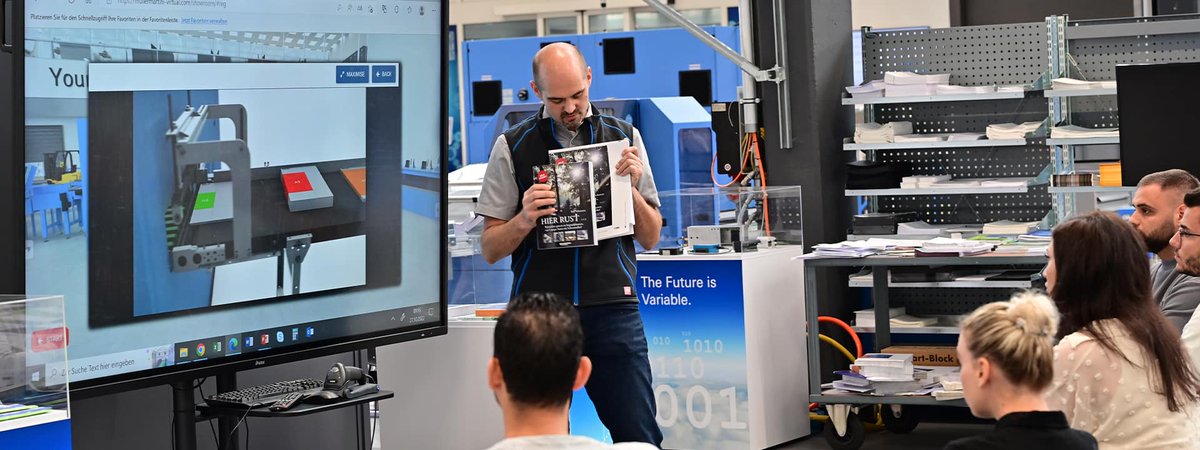 MullerMartiniNA's tweet photo. Muller Martini offers its employees in the Print Finishing Center regular training courses. Read more about this in our latest blog at https://t.co/FqBq0SRVvI
#mullermartini #yourstrongpartner #office #trainingoffer #machinepark https://t.co/FVZcQM8RKr