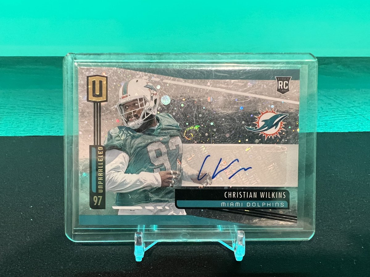 DolphinsTalkTom's tweet photo. I haven’t done a giveaway in awhile so let’s do one. 2019 Unparalleled Football Christian Wilkins Auto @Jason_Sarney @DolphinsTalk @ian693 

Must:

1. Follow
2. Retweet
3. Tag a #FinsUp friend in the comments

Will draw a winner on 1/22 at 8pm https://t.co/C3FdIroTPM