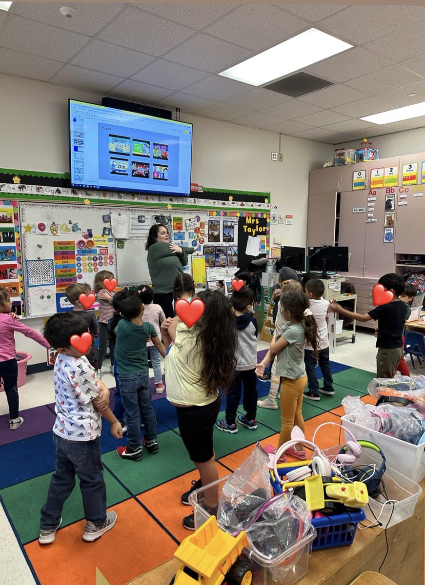 Mrs. Taylor’s PreK class is off to a great start today! Mrs. Taylor’s class utilizes stretches and movement to count the days we have been in school (91!) <a href="/NES_Eagles/">Northlake Elementary</a> #GarlandISD #PreK #GISDPrek