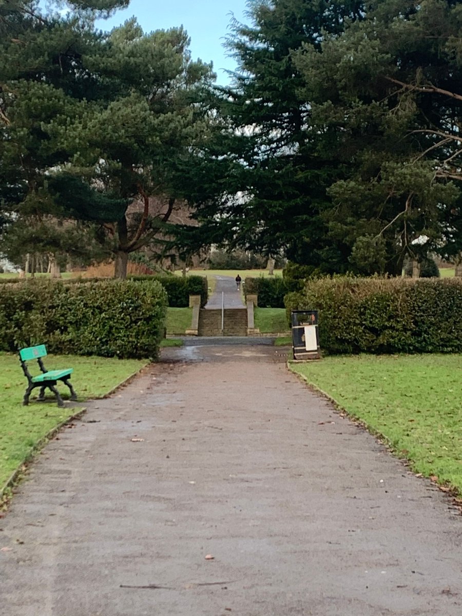 VSGcomms's tweet photo. VS Group are making a difference in 2023!🌿🌱

The week leading up to Christmas, our team at VS Group started their journey with Colne in bloom!

Emily and Molly will be helping to keep on top of planting flowers and gardening within the local town. https://t.co/fJHceg5cue