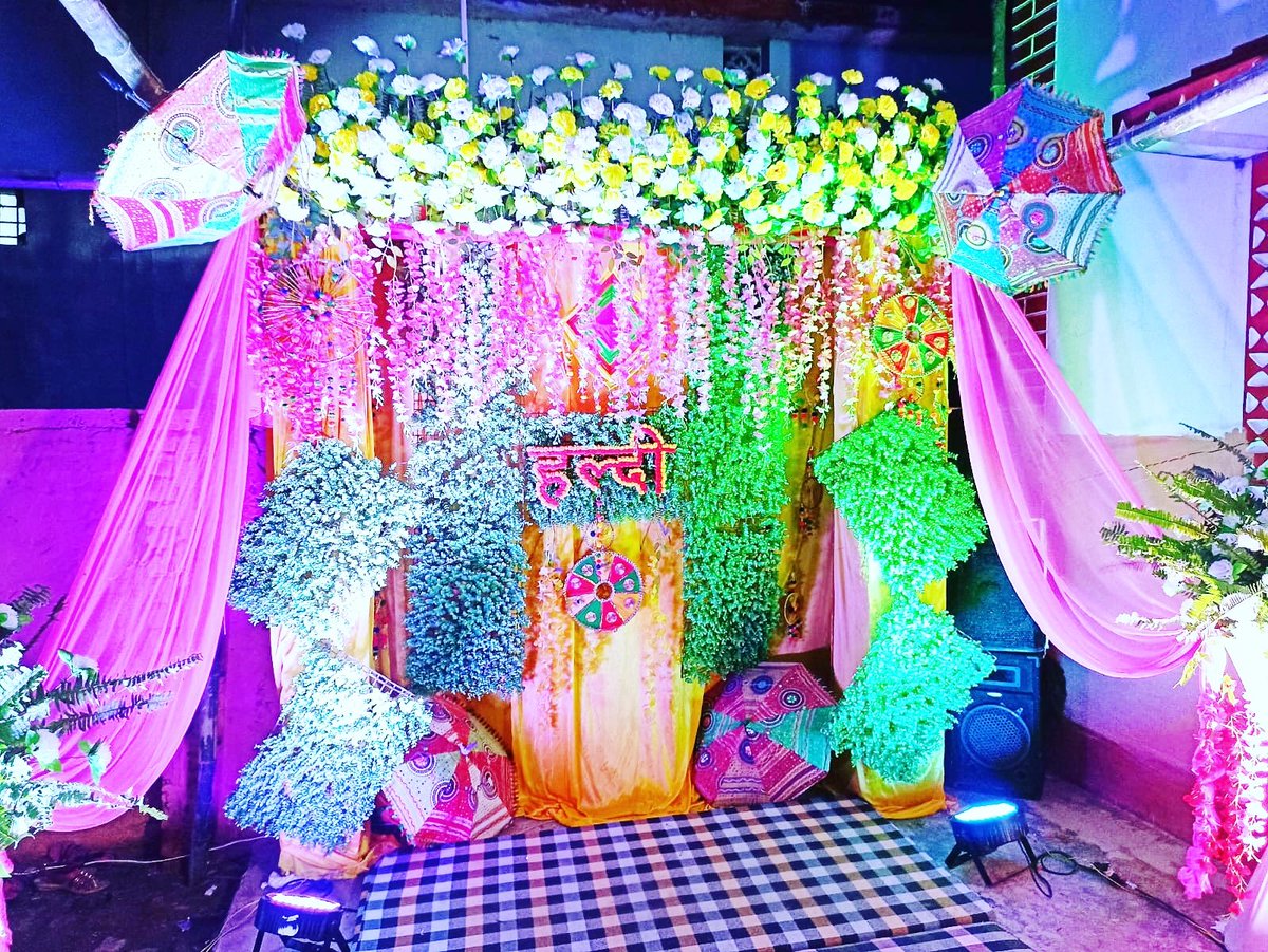 Rajeventssupaul's tweet photo. Haldi😍 #rajflowerdecoration #rajkishorchoudhary #decoration #WeddingPlanner #wedding #rajevents #rajeventsgroup #rfd rajflowerdecorationsupaul https://t.co/pszCLZd5Wf