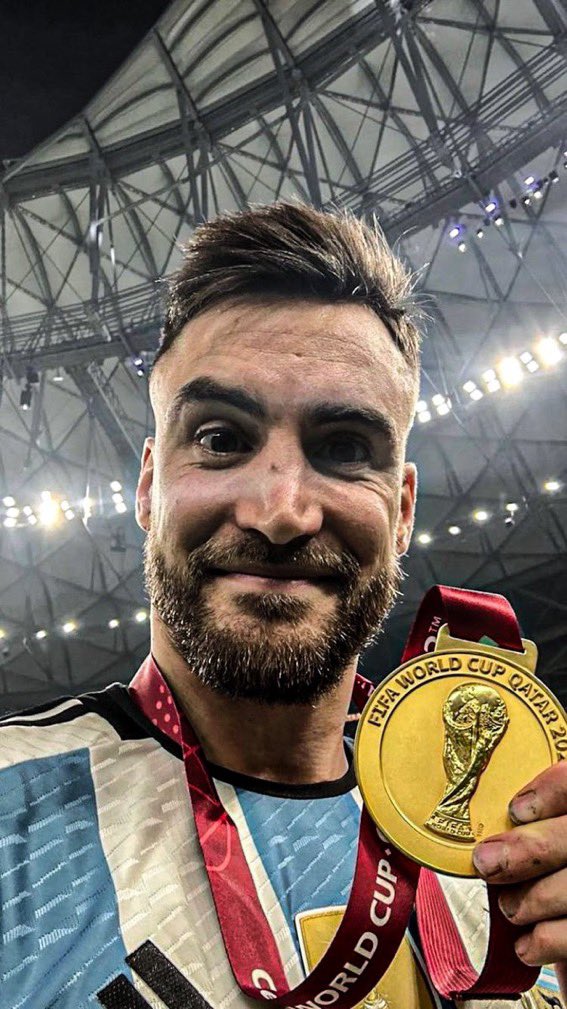 📊🌟<a href="/nico_taglia/">Nico Tagliafico</a> en la final del mundo vs Francia:

➜ 1º en intercepciones [4]
➜ 1º en pases al último tercio [7]
➜ 2º en entradas completadas [4]
➜ No fue gambeteado y ganó su único duelo aéreo