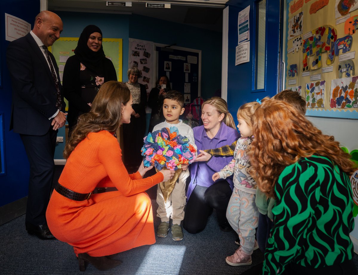 EYAlliance's tweet photo. We were absolutely delighted to welcome The Princess of Wales to Foxcubs Nursery, an outstanding-rated Alliance setting in Luton, this morning as part of her ongoing work to raise awareness of the importance of the early years (1/2) @KensingtonRoyal #WeAreEducators https://t.co/hccRCFseCo