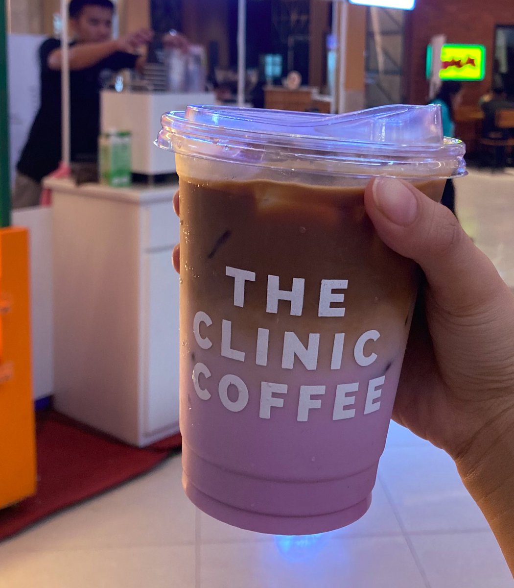 detectivedawn's tweet photo. got myself a lavender white chocolate latte to celebrate the #coladas kiss. cheers @faeeebaeee https://t.co/BQBiWyktiZ