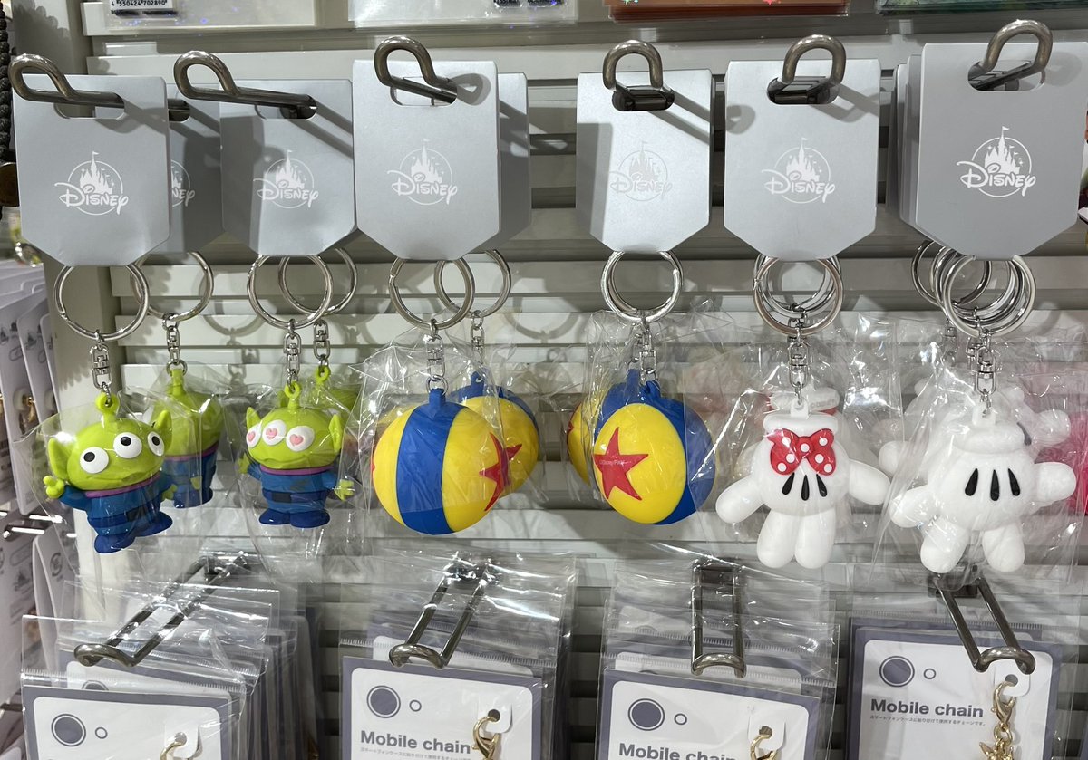msdoublecshop's tweet photo. พรีออเดอร์ disney japan พวงกุญแจน่ารักมากๆ น้องน่าเอ็นดูสุดๆ💟💟💟 ราคา 500 บาท 
📍ปิดพรี20/1 เวลา 15.00 
#หิ้วญี่ปุ่น #รับหิ้วญี่ปุ่น #Disney #Disneyland #พรีออเดอร์ #พรีออเดอร์ญี่ปุ่น #พรีญี่ปุ่น #พรีออเดอร์เกาหลี https://t.co/gEWyo19juT