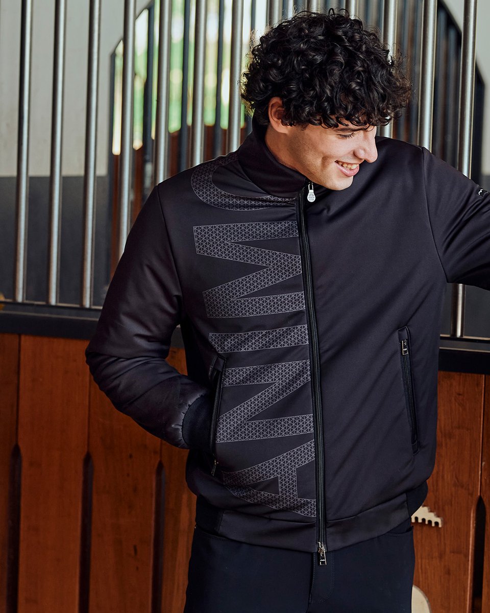 AnimoSrl's tweet image. Animo padded jacket, stay warm and cool 😎
#Animoiswhatyouneed 

#animois #paddedjacket #equestrianstyle #equestrianfashion