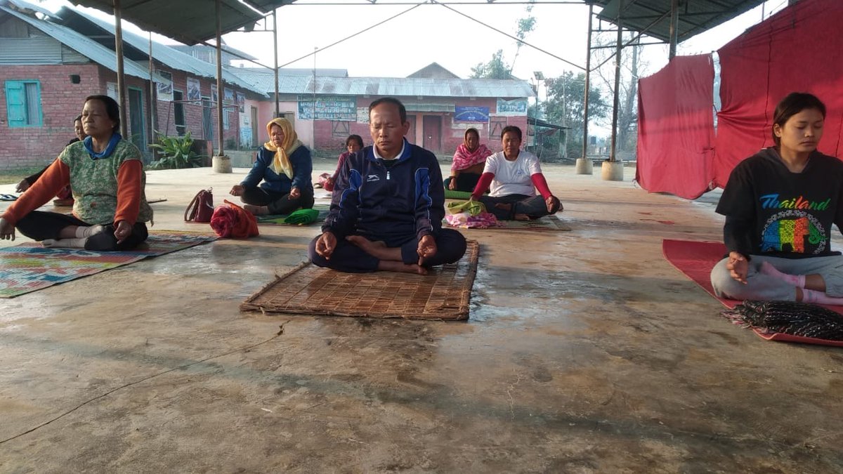 BSTManipur1's tweet photo. Daily Morning Yog Class at Langthabal, Imphal West (Manipur) https://t.co/23ZBuukMtS