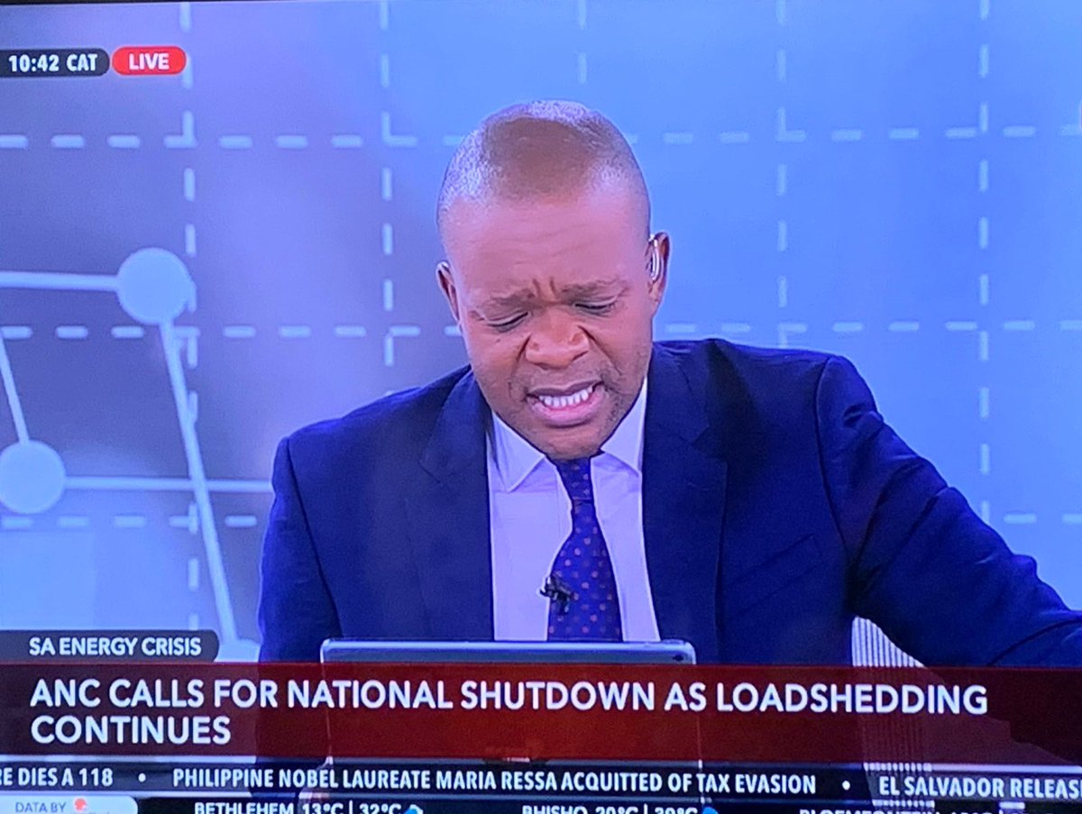 JackD157's tweet image. And just like that @MYANC pulls the old 3-in-1. 
It tries to absolve itself, play the victim, and weaponize its world-class incompetence all at one go.