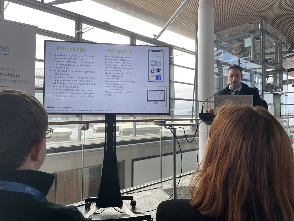 reelbigdawson's tweet photo. The brilliant Andrew Scard talking about the development of virtual cardiac rehab produced in @AneurinBevanUHB . Founded on strong evidence base in outcomes of virtual rehab #BevanExemplars #cardiacrehab https://t.co/dgMLodyqBE
