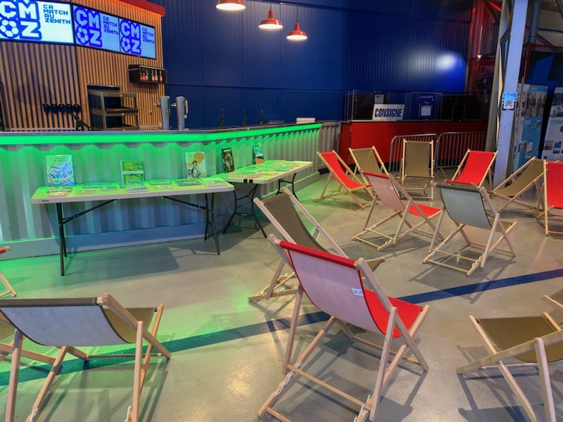 Plus de 150 jeunes attendus cet après-midi au Zénith Paris-La Villette pour des ateliers de foot Tatane et la visite de l'exposition "Histoire, sport et citoyenneté ". <a href="/Tatane/">Laura Vincent B</a> @casden   <a href="/Zenith_Paris/">Zénith Paris - La Villette</a>