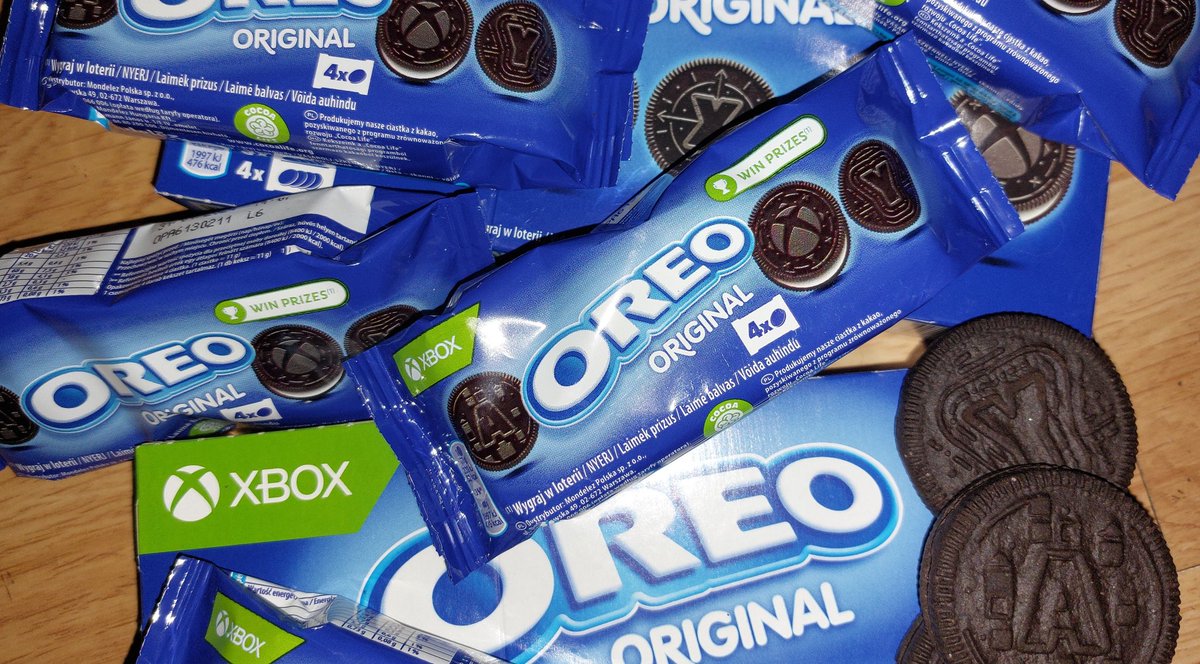 Fallenwolf_146's tweet photo. Something sweet? 🤔
#Xbox #oreoxbox https://t.co/phhyD86Sfj