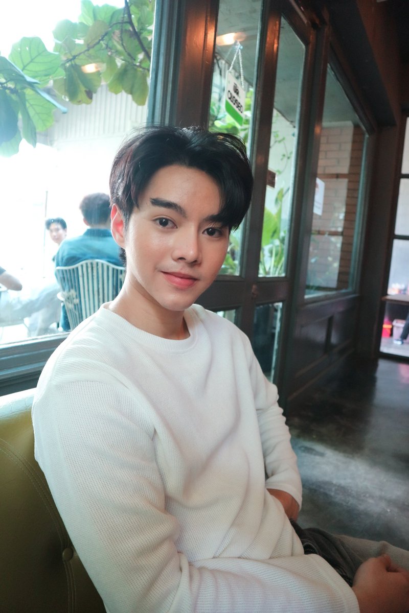 WutMovie's tweet photo. นั่งรอฟิ้ตติ้งเรื่องใหม่ @Folk_1405 #STMDthailand https://t.co/GefSdgbI0t