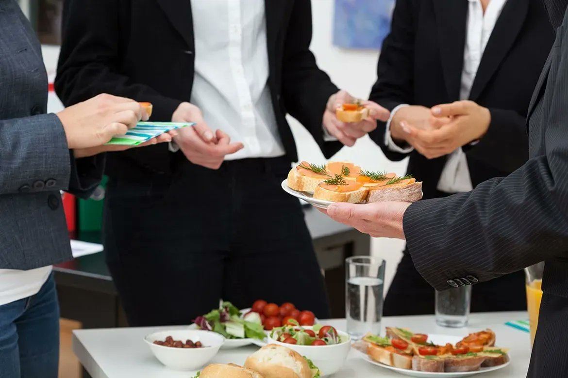 NKCollege1's tweet photo. As our Culinary Academy looks to further develop its links we invite local hospitality businesses to our business breakfast to take place at The View Restaurant, Tonbridge Campus 10am-12pm.🥐🍴

Find out more by emailing culinaryacademy@northkent.ac.uk https://t.co/s3v1E1jeSQ